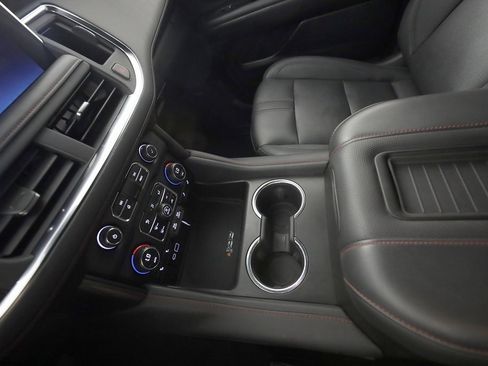 Used 2023 Chevrolet Tahoe RST image 34