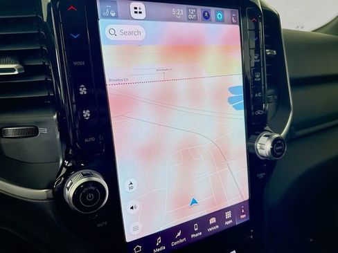 New 2026 RAM 1500 4x4 Crew Cab image 13