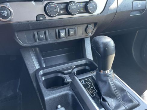 Used 2023 Toyota Tacoma SR5 RWD image 34