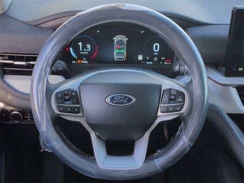 New 2026 Ford Explorer Active image 23