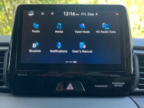 Used 2022 Hyundai Veloster N FWD image 34