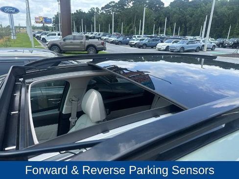 Used 2025 Kia Sorento SX AWD/4WD image 6