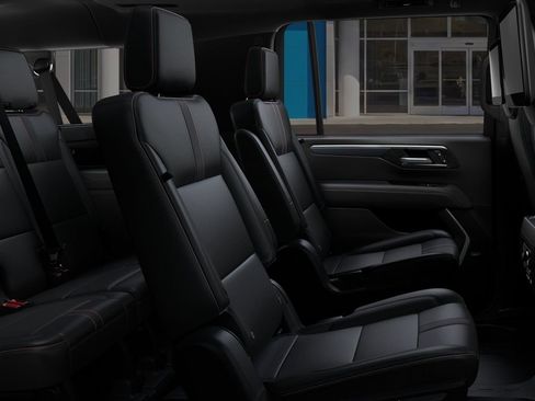 New 2026 Chevrolet Suburban RST w/ Adventure Package 2 - Box AWD/4WD image 12