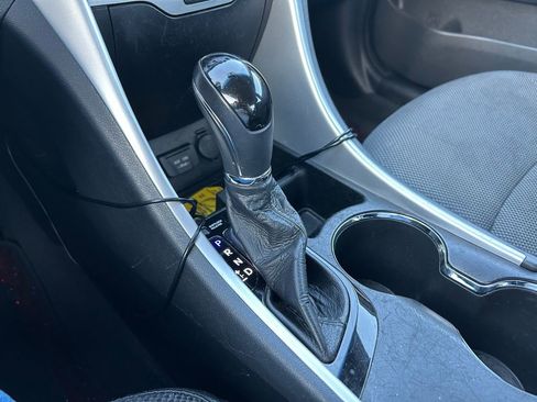 Used 2012 Hyundai Sonata SE image 29