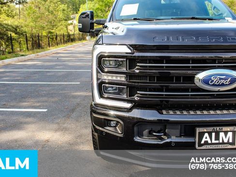 Used 2025 Ford F350 Platinum AWD/4WD image 11