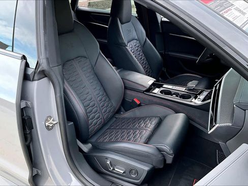 Used 2023 Audi RS 7 Sportback image 8