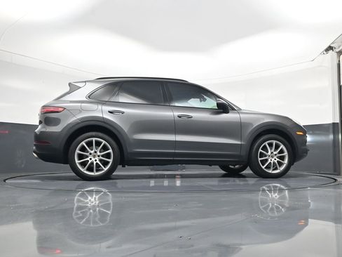 Used 2019 Porsche Cayenne AWD/4WD image 23