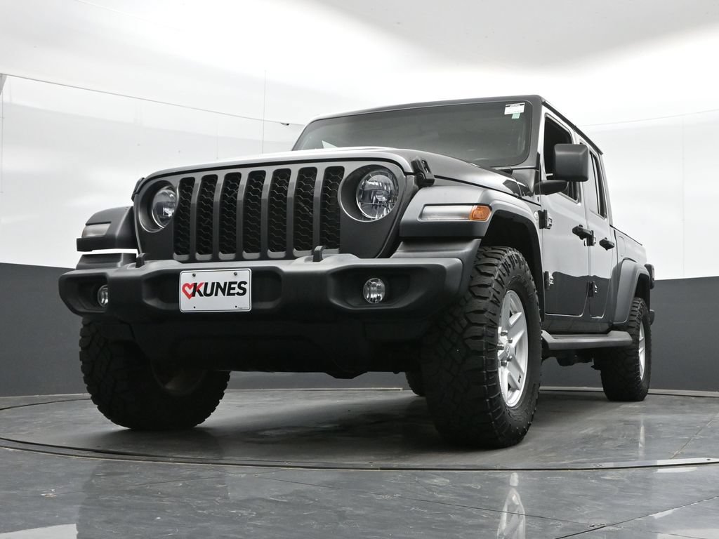 Used 2020 Jeep Gladiator Sport w/ Quick Order Package 24S AWD/4WD image 37
