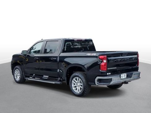 Used 2021 Chevrolet Silverado 1500 LT AWD/4WD image 6