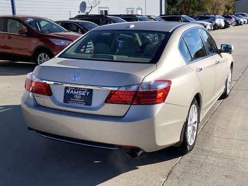 Used 2015 Honda Accord EX-L image 6