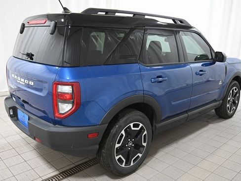 Used 2024 Ford Bronco Sport Outer Banks w/ Tech Package image 12