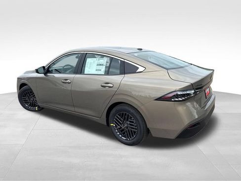 New 2026 Nissan Sentra SV w/ Floor Mat Package FWD image 5