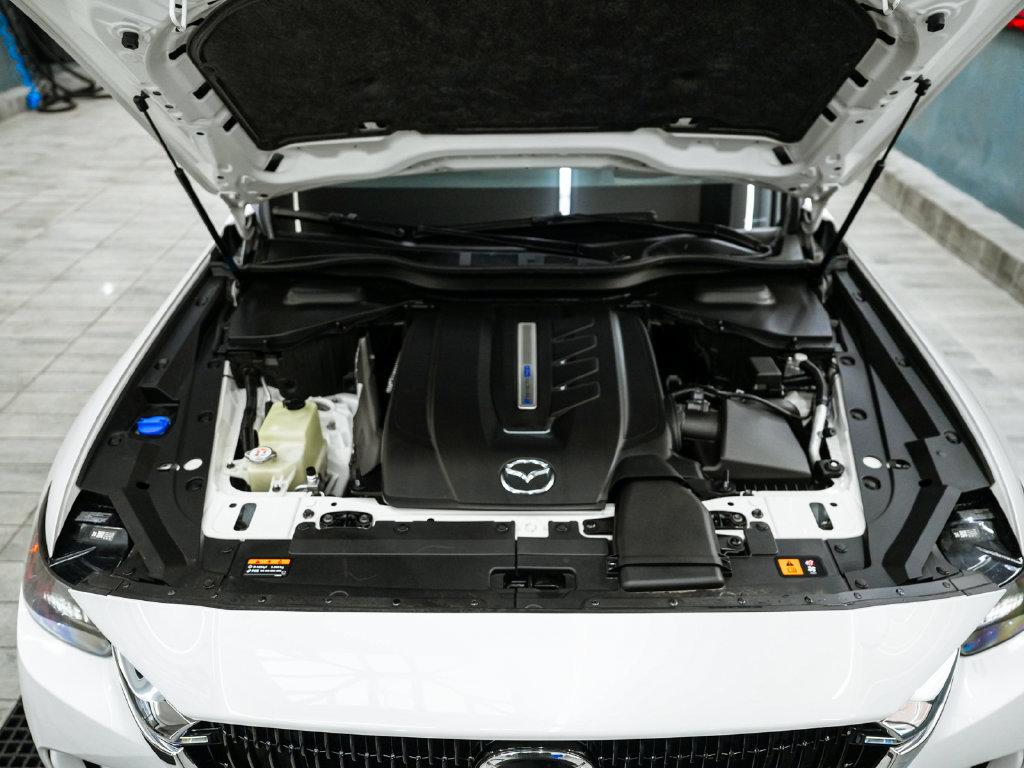 Used 2024 MAZDA CX-90 Plug-In Hybrid w/ Premium Plus AWD/4WD image 51