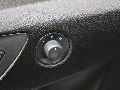 Used 2019 Chevrolet Cruze LS w/ LS Convenience Package image 28