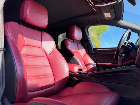 Used 2022 Porsche Macan GTS w/ Premium Package Plus image 20