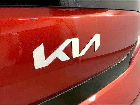 Certified 2022 Kia Soul LX image 29