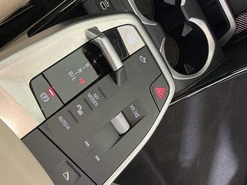 Certified 2025 BMW X1 xDrive28i w/ Convenience Package image 5