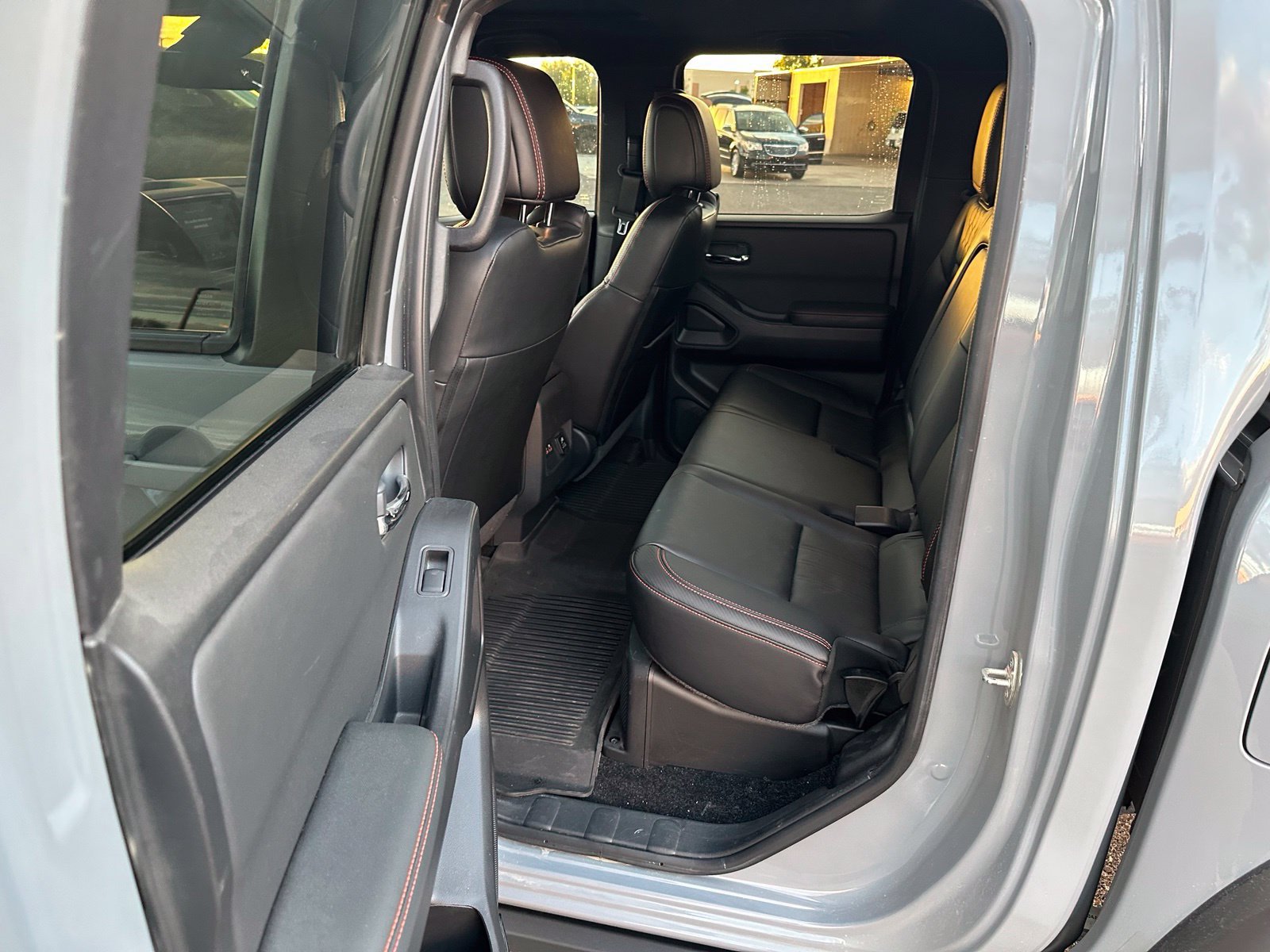 Certified 2023 Nissan Frontier PRO-4X w/ Pro-4X Premium Package AWD/4WD image 10