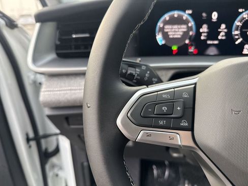 New 2026 Volkswagen Tiguan S FWD image 15