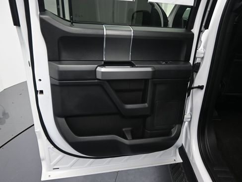 Used 2020 Ford F150 XLT w/ Equipment Group 302A Luxury image 16