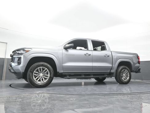 Used 2025 Chevrolet Colorado LT RWD image 59