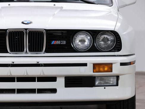 Used 1988 BMW M3 Coupe image 15