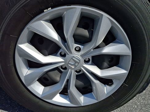 Used 2023 Honda CR-V LX image 10