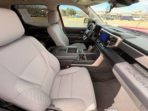 Used 2023 Toyota Tundra SR5 AWD/4WD image 34