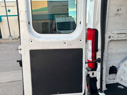 Used 2023 RAM ProMaster 2500 image 15