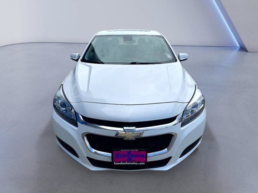 Used 2016 Chevrolet Malibu LT FWD image 5