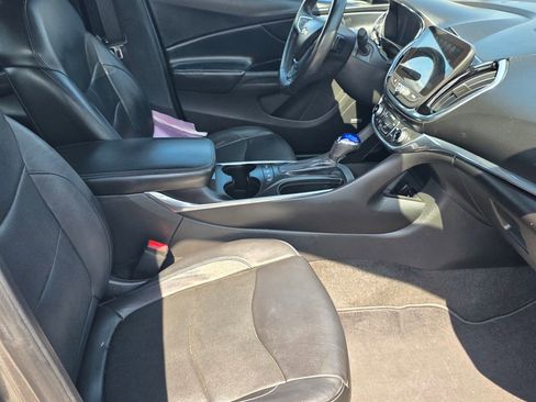 Used 2016 Chevrolet Volt Premier w/ Driver Confidence Package image 23
