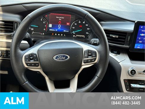 Used 2024 Ford Explorer XLT w/ Equipment Group 202A image 31