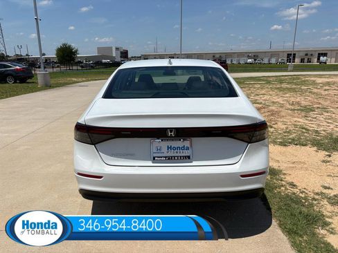 New 2026 Honda Accord LX image 5