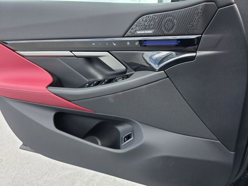 New 2026 BMW 530i w/ M Sport Package image 16