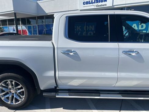 Used 2021 GMC Sierra 1500 SLT w/ SLT Premium Plus Package image 4