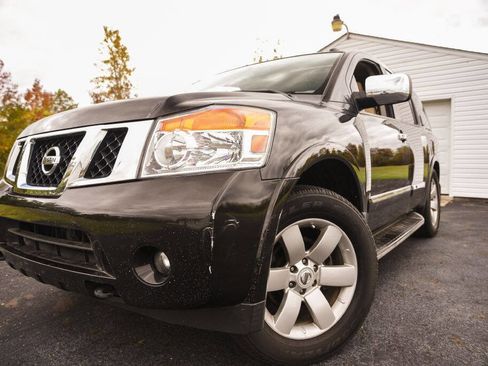 Used 2011 Nissan Armada SL w/ DVD FES Pkg image 28