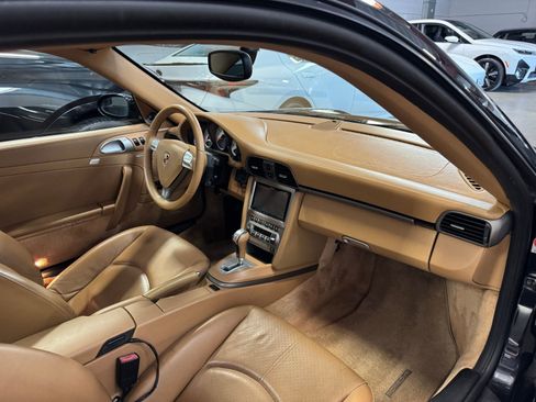 Used 2006 Porsche 911 Carrera RWD image 20