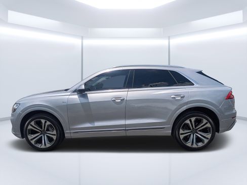 Used 2022 Audi Q8 Premium Plus AWD/4WD image 6