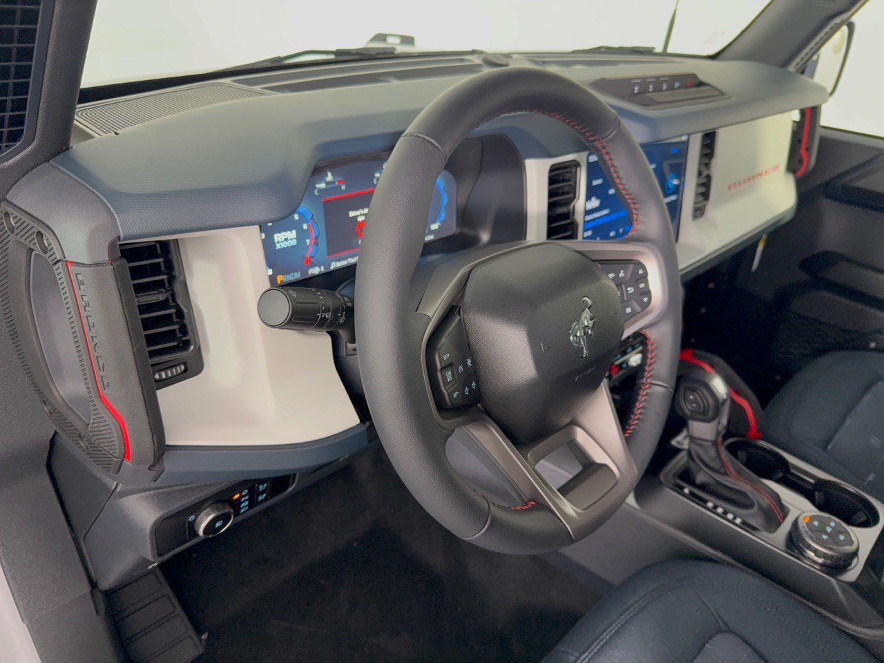 New 2026 Ford Bronco Heritage Edition AWD/4WD image 4