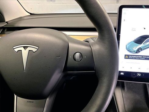 Used 2021 Tesla Model 3 Long Range image 24