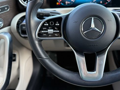 Used 2021 Mercedes-Benz CLA 250 image 26
