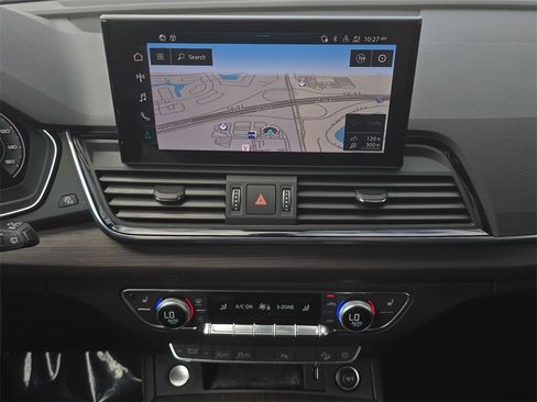 Certified 2023 Audi Q5 2.0T Premium Plus w/ Premium Plus Package image 17