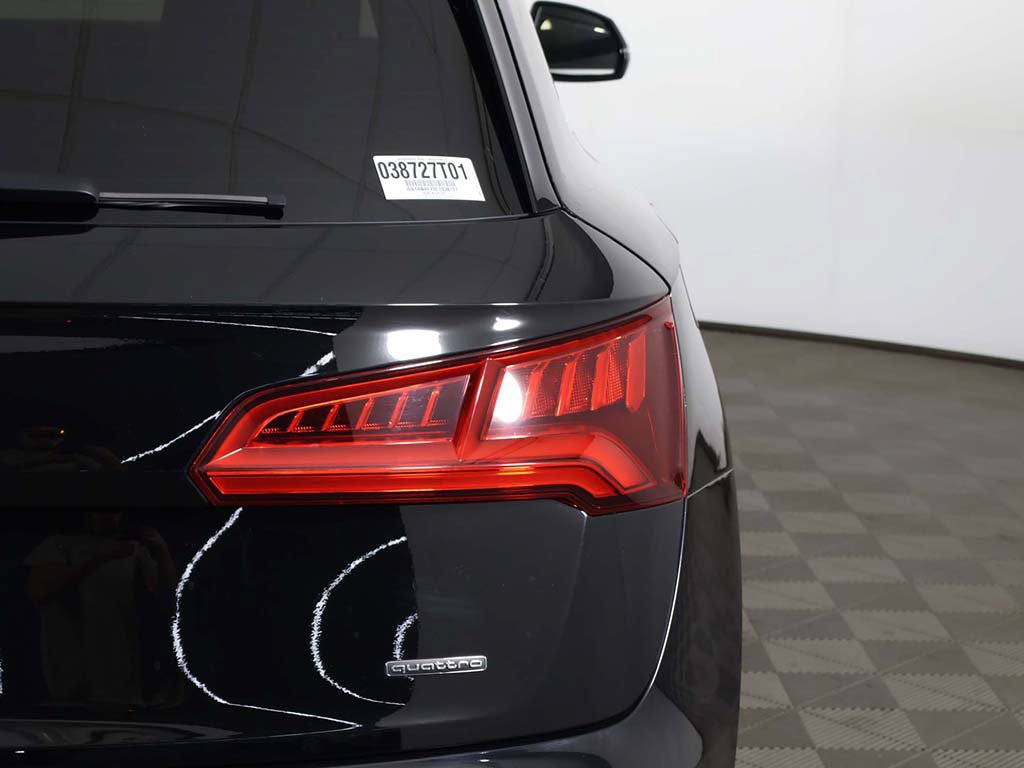 Used 2020 Audi Q5 2.0T Premium AWD/4WD image 15