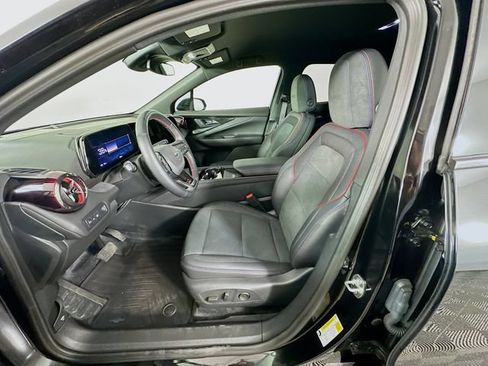 Used 2025 Chevrolet Blazer EV RS AWD/4WD image 26