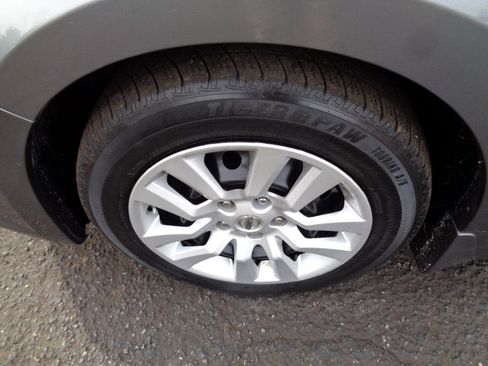 Used 2016 Nissan Altima 2.5 S w/ Power Driver Seat Package image 29