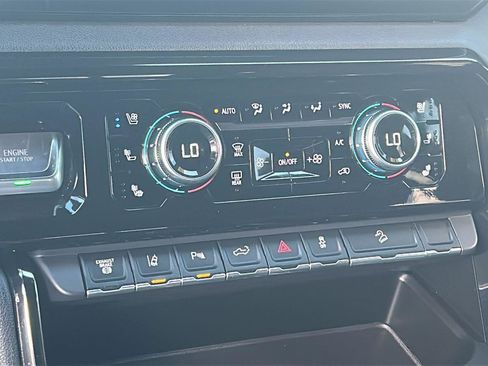 Certified 2024 GMC Sierra 2500 AT4 w/ AT4 Premium Plus Package image 26