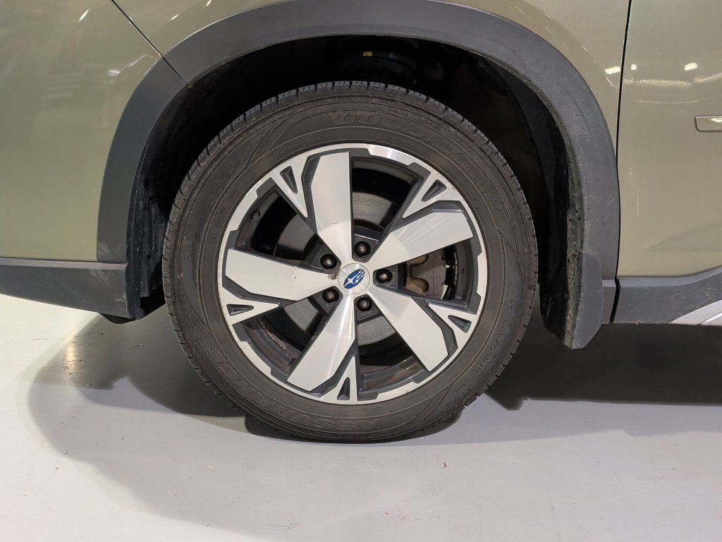 Used 2021 Subaru Forester Touring AWD/4WD image 6