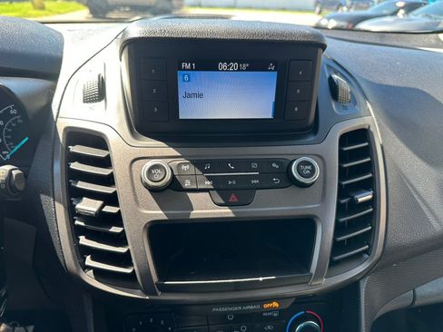 Used 2020 Ford Transit Connect XL FWD image 19