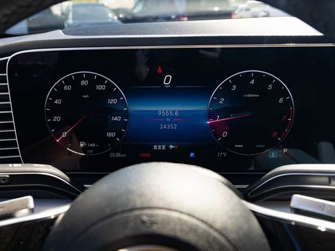 Used 2024 Mercedes-Benz GLE 350 4MATIC image 12