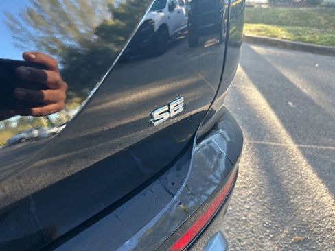 New 2026 Mitsubishi Outlander SE image 19